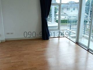 For rent 3 bedrooms townhouse in Min Buri, Bangkok
