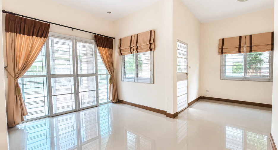 For rent 3 bedrooms house in Ban Chang, Rayong