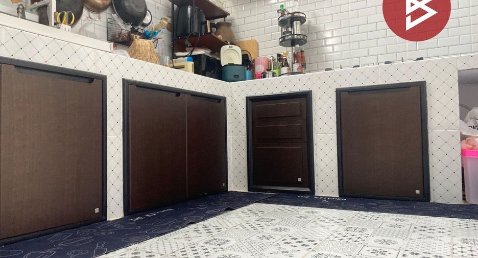For sale 2 bedrooms townhouse in Phan Thong, Chonburi