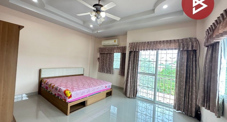 出售 2 卧室 联排别墅 在 Bang Lamung, Chon Buri