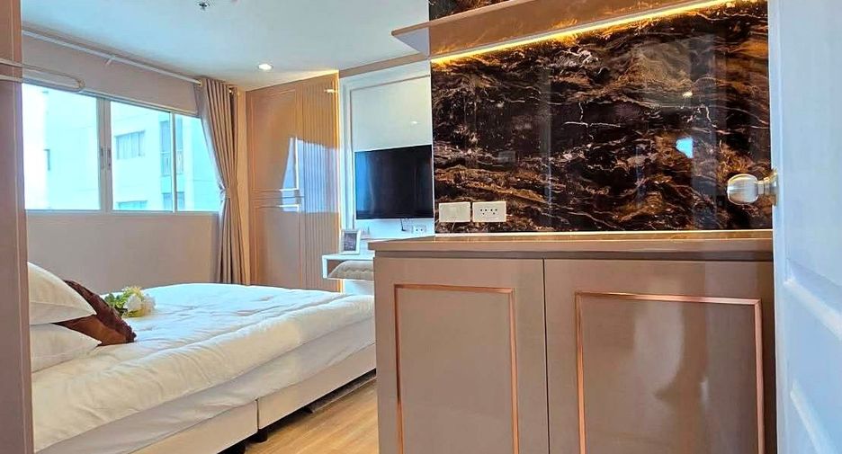 For sale 2 bedrooms condo in Bang Lamung, Chonburi