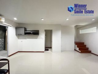 For sale 3 bedrooms townhouse in Lam Luk Ka, Pathum Thani