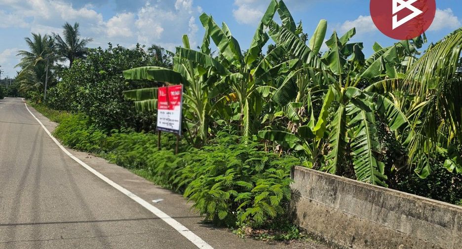 For sale land in Bang Khonthi, Samut Songkhram