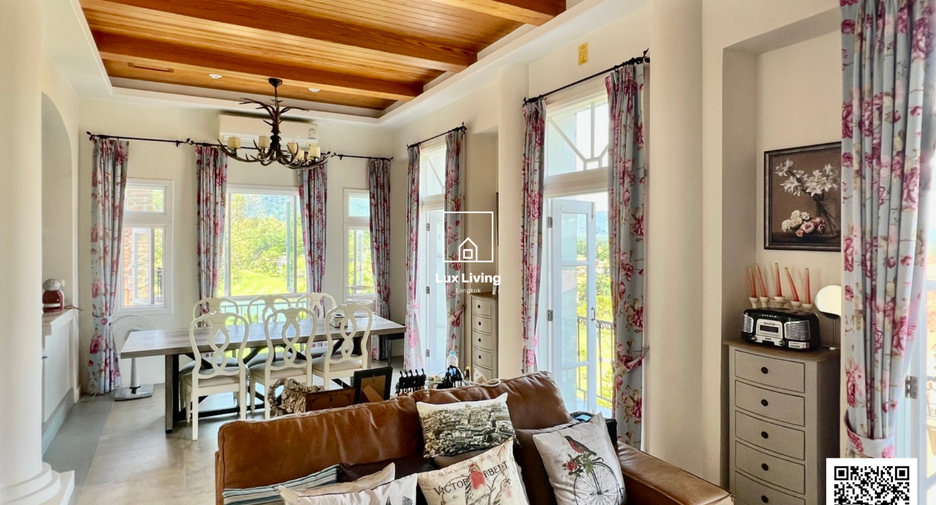 Reihenhaus zum Kauf mit 5 Zimmer in Pak Chong, Nakhon Ratchasima