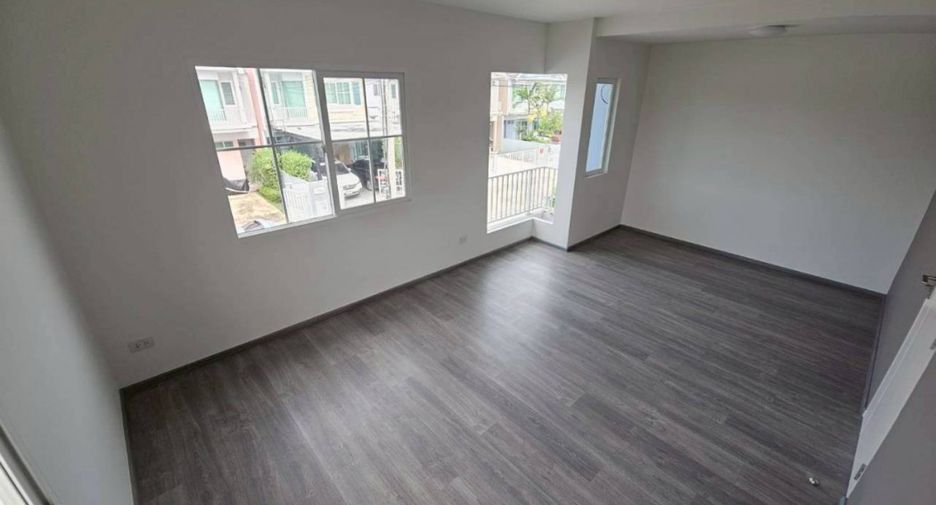 À vendre 2 chambres maison à Bang Kruai, Nonthaburi