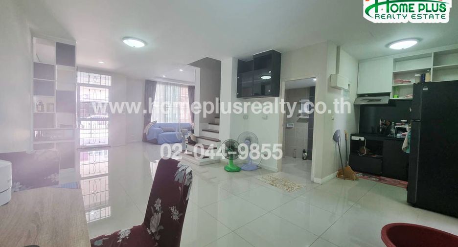 For rent and for sale 3 bedrooms townhouse in Lam Luk Ka, Pathum Thani