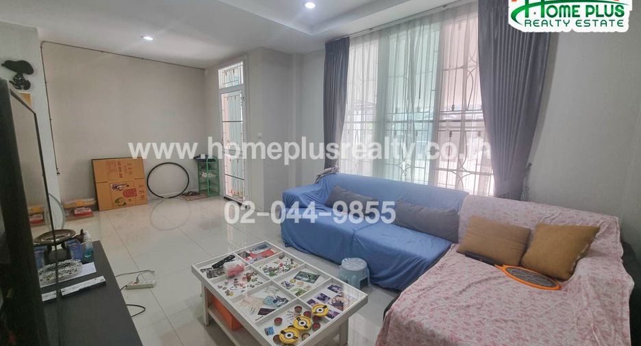 For rent and for sale 3 bedrooms townhouse in Lam Luk Ka, Pathum Thani