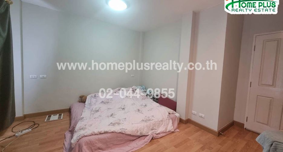 For rent and for sale 3 bedrooms townhouse in Lam Luk Ka, Pathum Thani