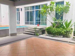 For rent 2 bedrooms villa in Jomtien, Pattaya