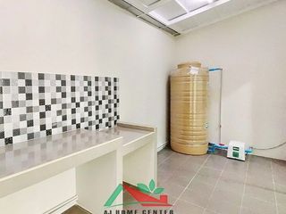For sale 4 bedrooms townhouse in Pak Kret, Nonthaburi