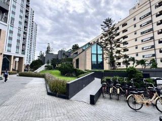 For sale 2 bedrooms condo in Huai Khwang, Bangkok
