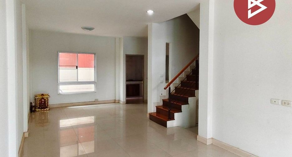 Casa adosada en venta de 3 habitaciones en Nong Khaem, Bangkok