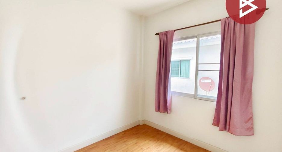 Casa adosada en venta de 3 habitaciones en Nong Khaem, Bangkok