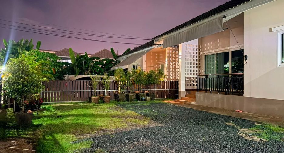 For rent 2 bedrooms house in Saraphi, Chiang Mai