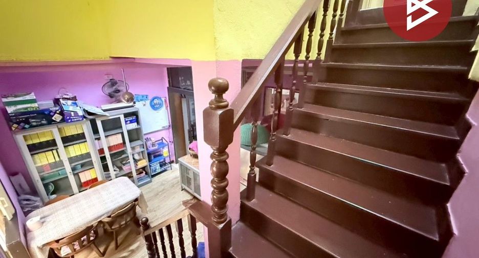 Casa adosada en venta de 4 habitaciones en Bang Bua Thong, Nonthaburi