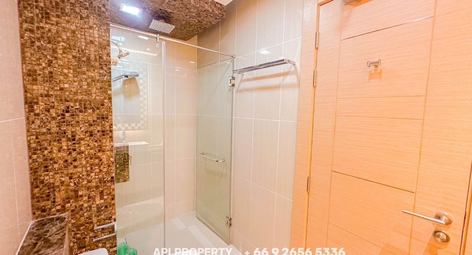 For rent 2 bedrooms condo 