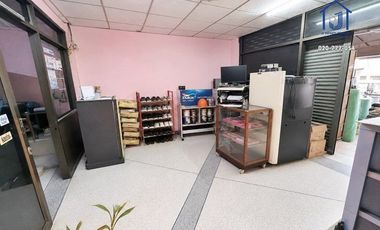 Gewerbefläche zum Kauf mit 6 Zimmer 
