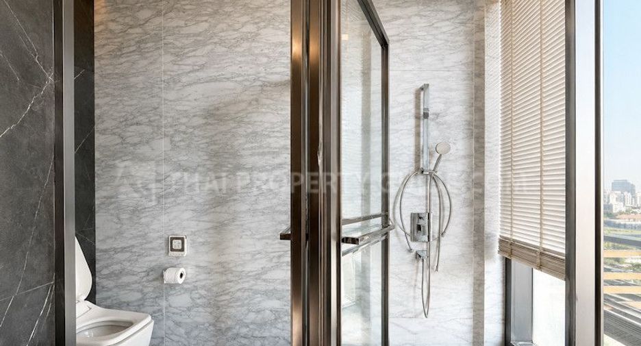 For rent and for sale 2 bedrooms condo in Watthana, Bangkok