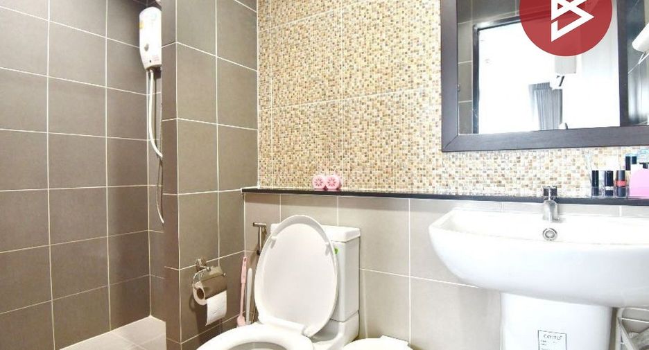 Wohnung zum Kauf mit 1 Zimmer in Si Racha, Chonburi