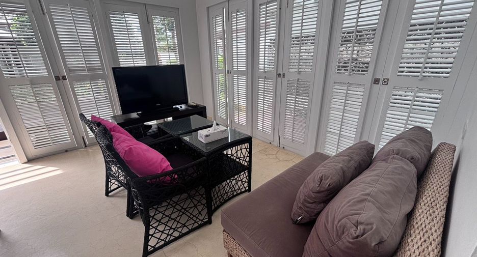Haus zum Kauf mit 2 Zimmer in Klaeng, Rayong