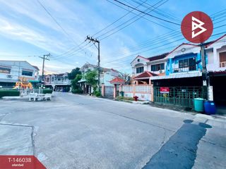 Casa adosada en venta de 2 habitaciones en Phra Samut Chedi, Samut Prakan