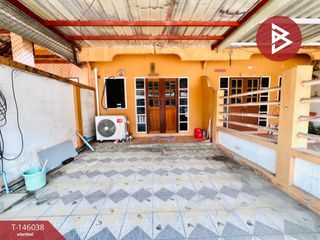 Casa adosada en venta de 2 habitaciones en Phra Samut Chedi, Samut Prakan