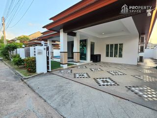 Villa zur Miete mit 3 Zimmer in Bang Lamung, Chonburi