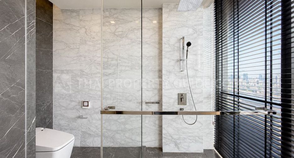 For rent 2 ベッドルーム condo 