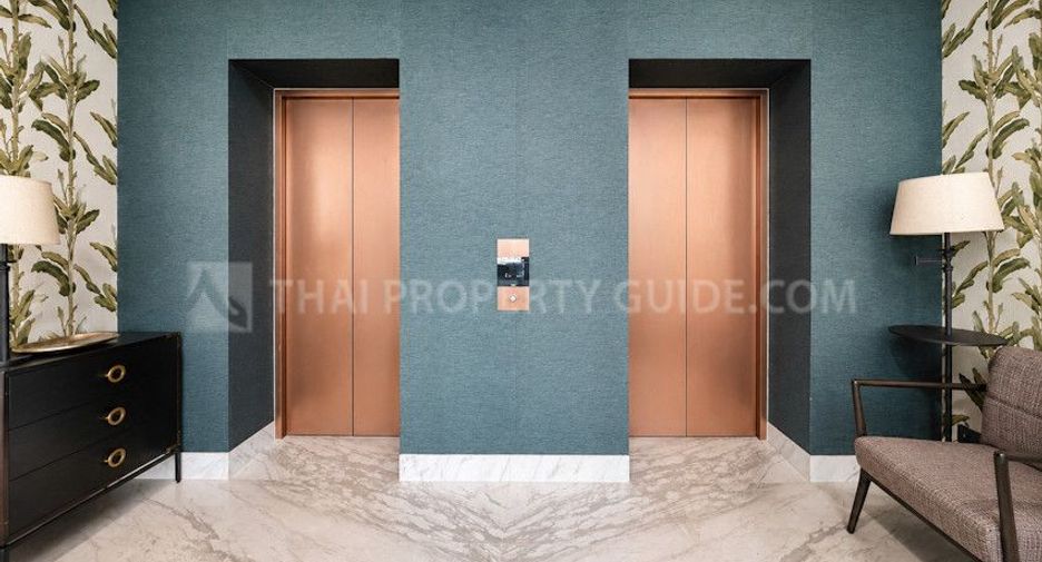 For rent 2 ベッドルーム condo 