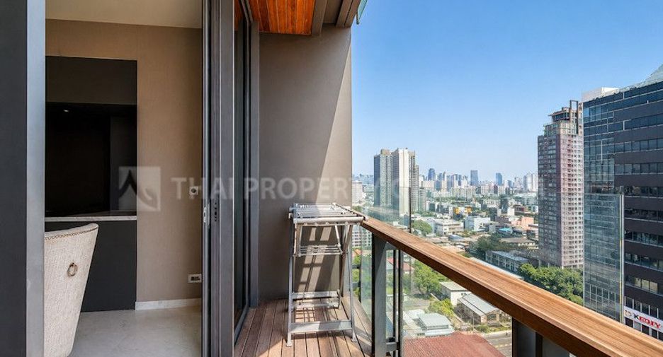 For rent 2 ベッドルーム condo 
