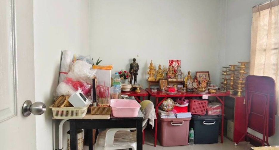 Casa adosada en venta de 3 habitaciones en Bang Bua Thong, Nonthaburi