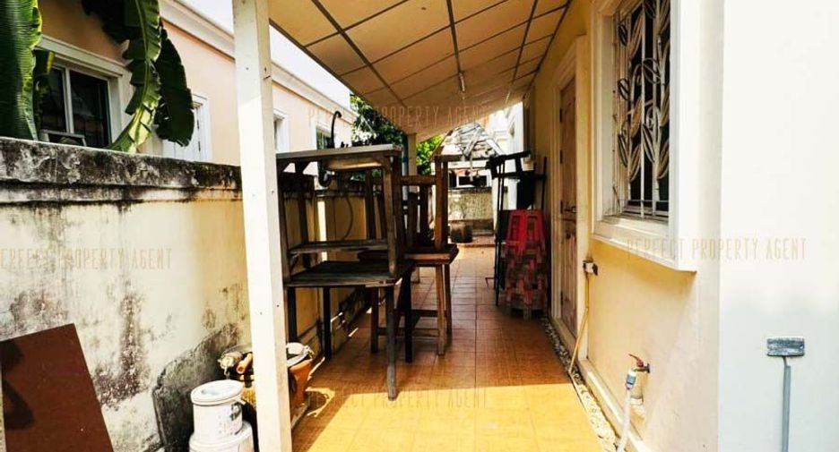 出售 3 卧室 独立屋 在 Bang Yai, Nonthaburi