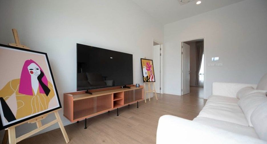 Haus zur Miete mit 4 Zimmer in Saphan Sung, Bangkok
