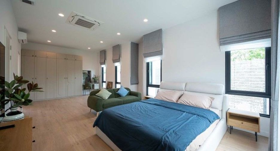 Haus zur Miete mit 4 Zimmer in Saphan Sung, Bangkok