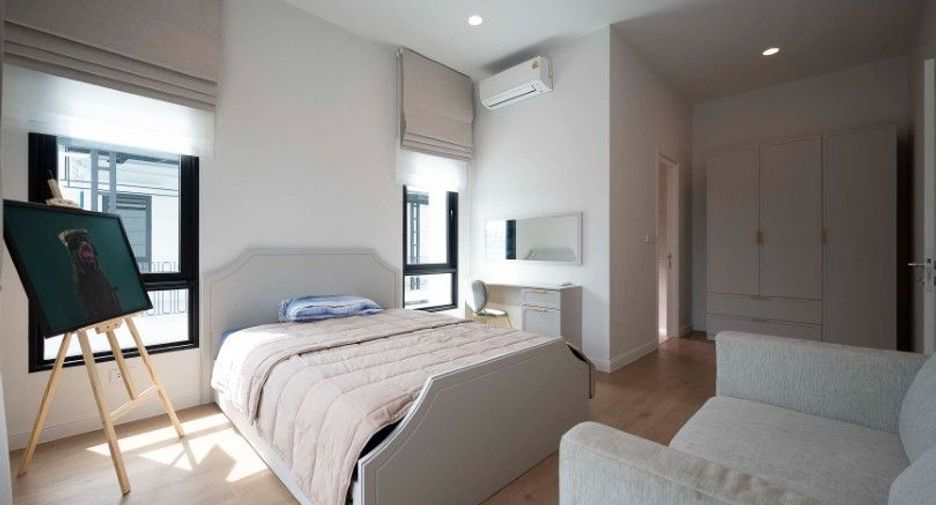 Haus zur Miete mit 4 Zimmer in Saphan Sung, Bangkok