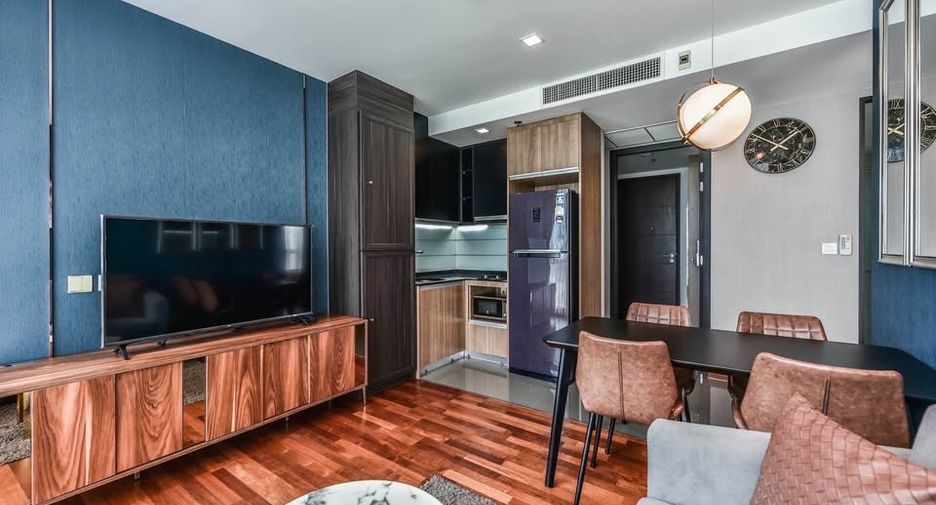 Wohnung zur Miete mit 2 Zimmer in Pathum Wan, Bangkok