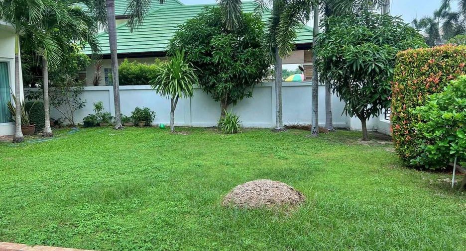 For sale 4 ベッドルーム villa in Bang Lamung, Chonburi