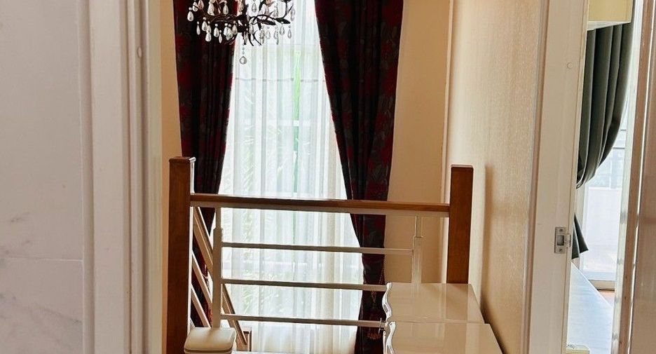 Casa en venta de 3 habitaciones en Nong Khaem, Bangkok