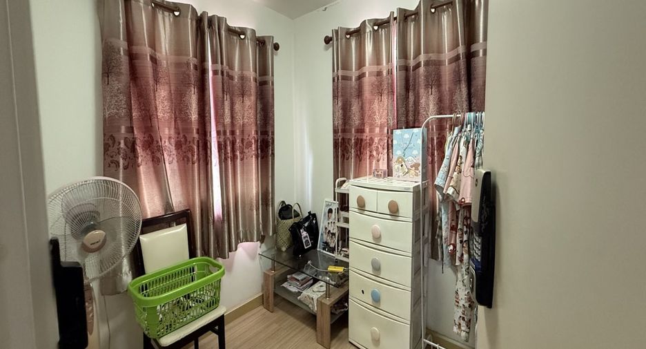 For sale 3 bedrooms townhouse in Prawet, Bangkok