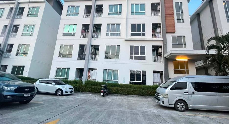 For sale 1 bed condo in Lat Krabang, Bangkok