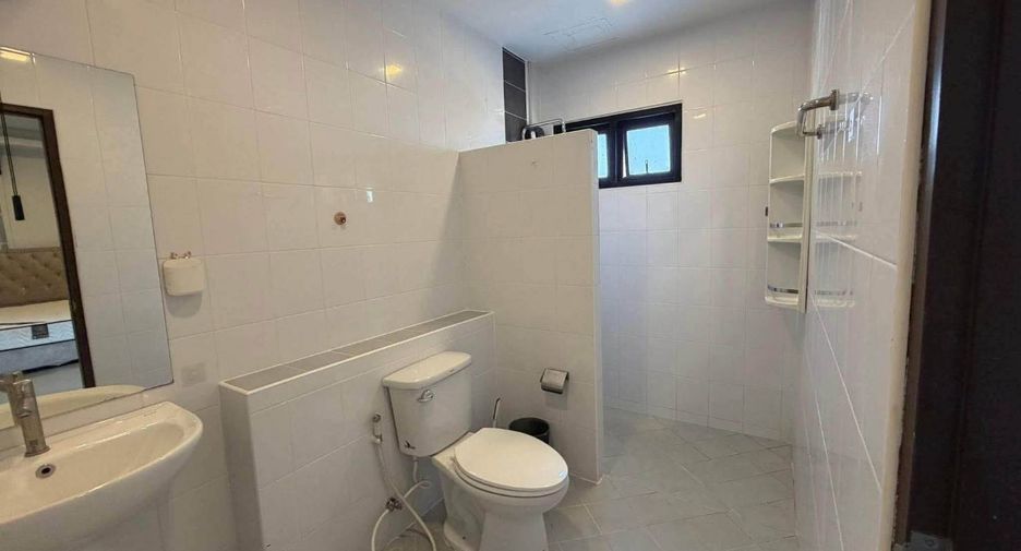 For rent 3 bedrooms condo in Thalang, Phuket