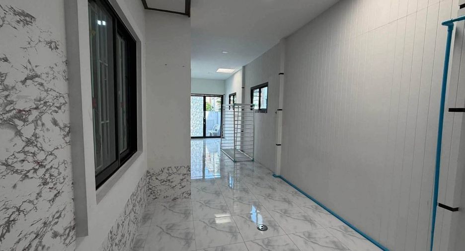 For rent 3 bedrooms condo in Thalang, Phuket