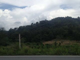 À vendre terrain à Ban Bueng, Chonburi