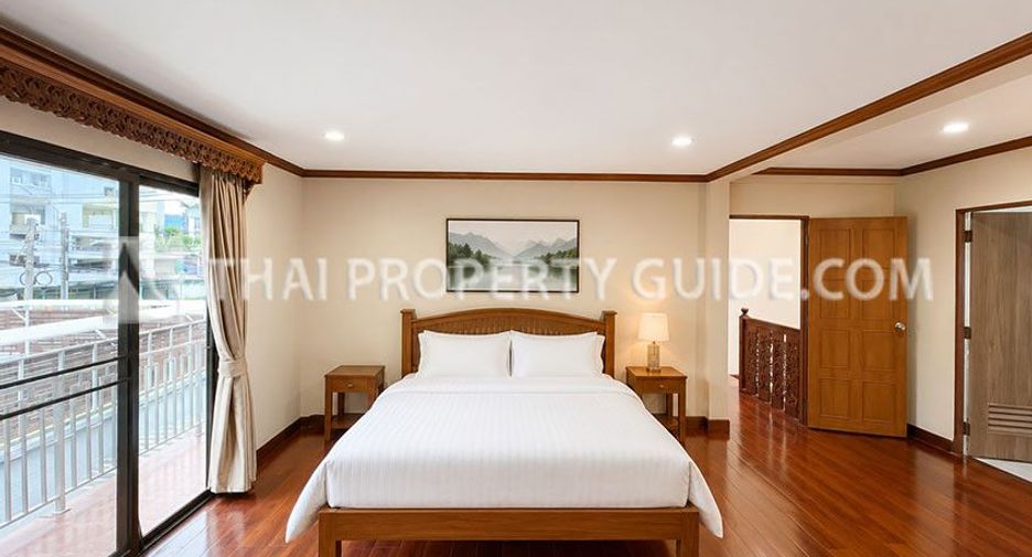 For rent 3 ベッドルーム house in Sathon, Bangkok