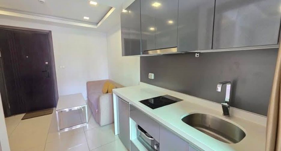 For sale 1 bed condo 