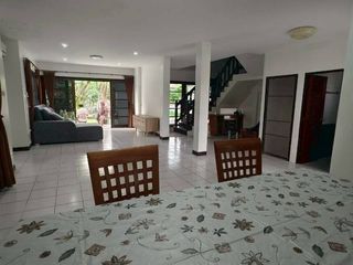 For rent 5 bedrooms house in Mueang Chon Buri, Chonburi