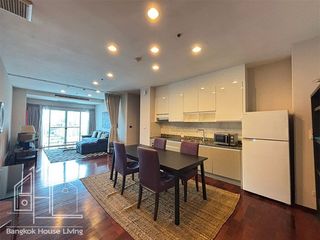 For rent 2 bedrooms condo in Watthana, Bangkok
