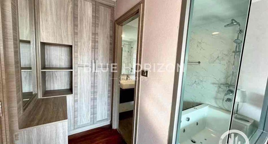 For sale and for rent 2 bedrooms condo 