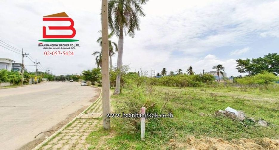 À vendre terrain à Nakhon Chai Si, Nakhon Pathom