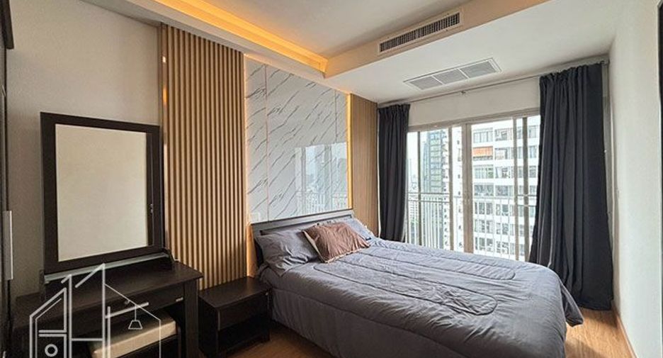For rent 2 bedrooms condo in Watthana, Bangkok